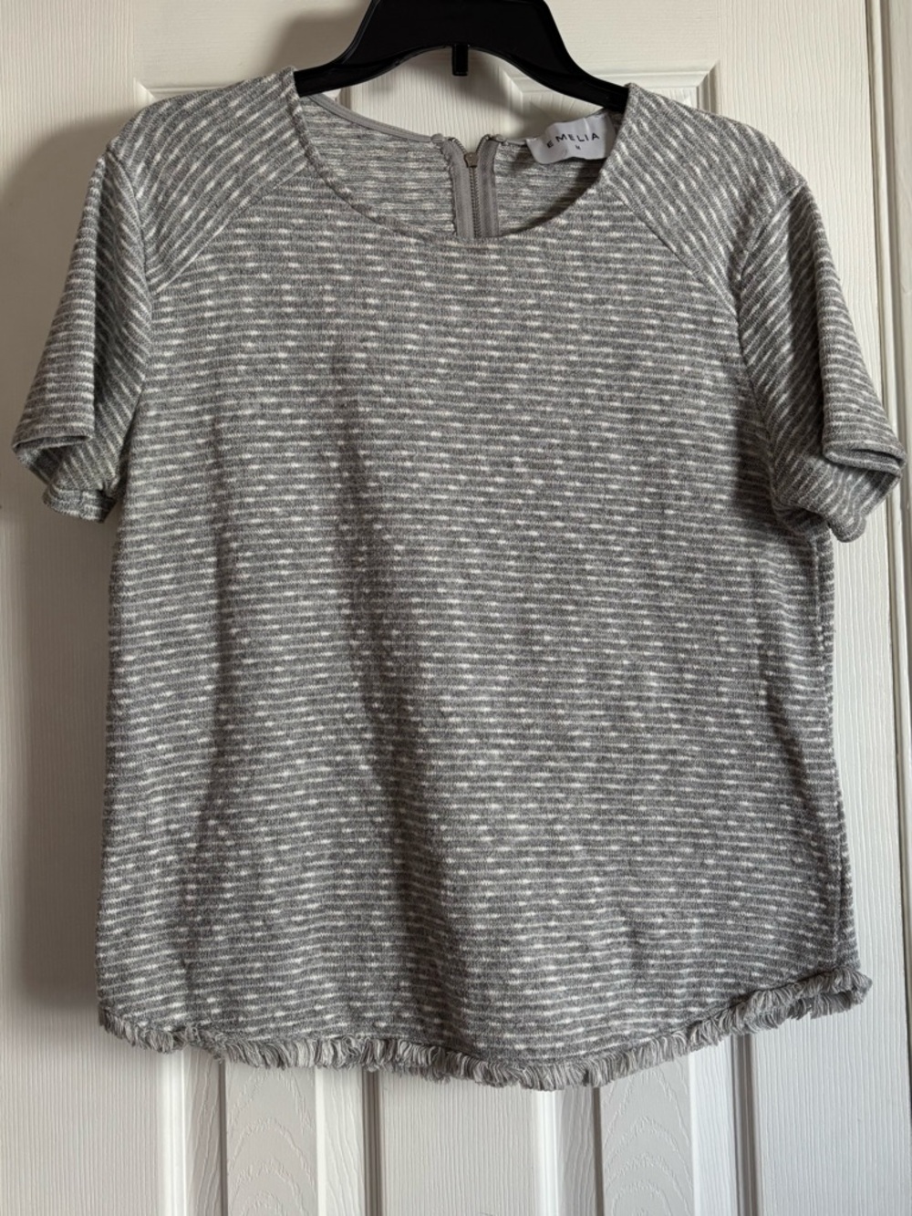 Heathered Gray Short-Sleeve Stripe Tee by Amelia